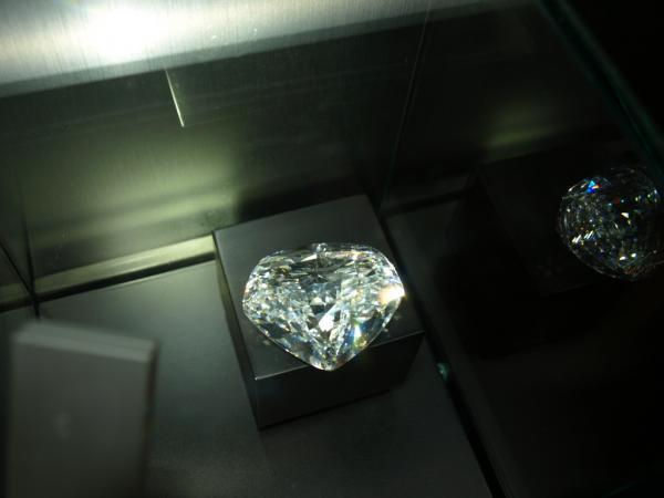 музей алмазов